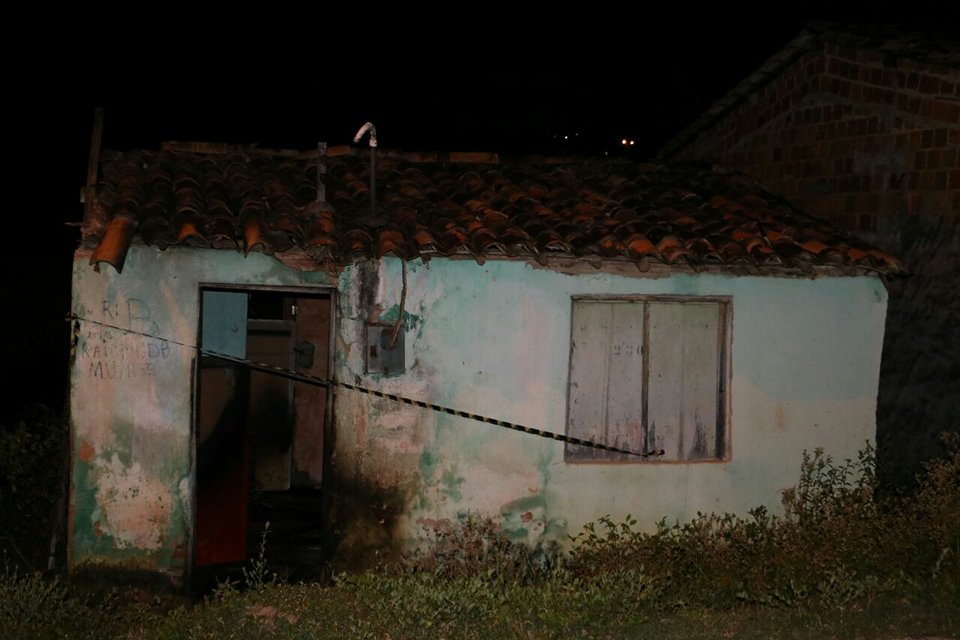 Estância: Residência pega fogo no Bairro Cidade Nova neste domingo, 15