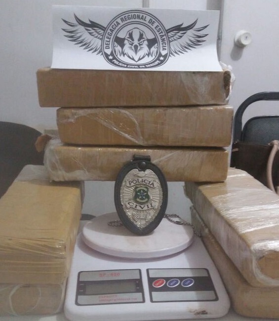 Polícia Civil de Estância realiza apreensão de 5 kg de maconha no Porto D'Areia 