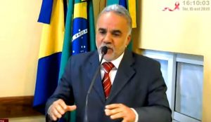 Estância: Vereador Artur do PT denuncia que a Praia do Abaís virou um lugar sem lei