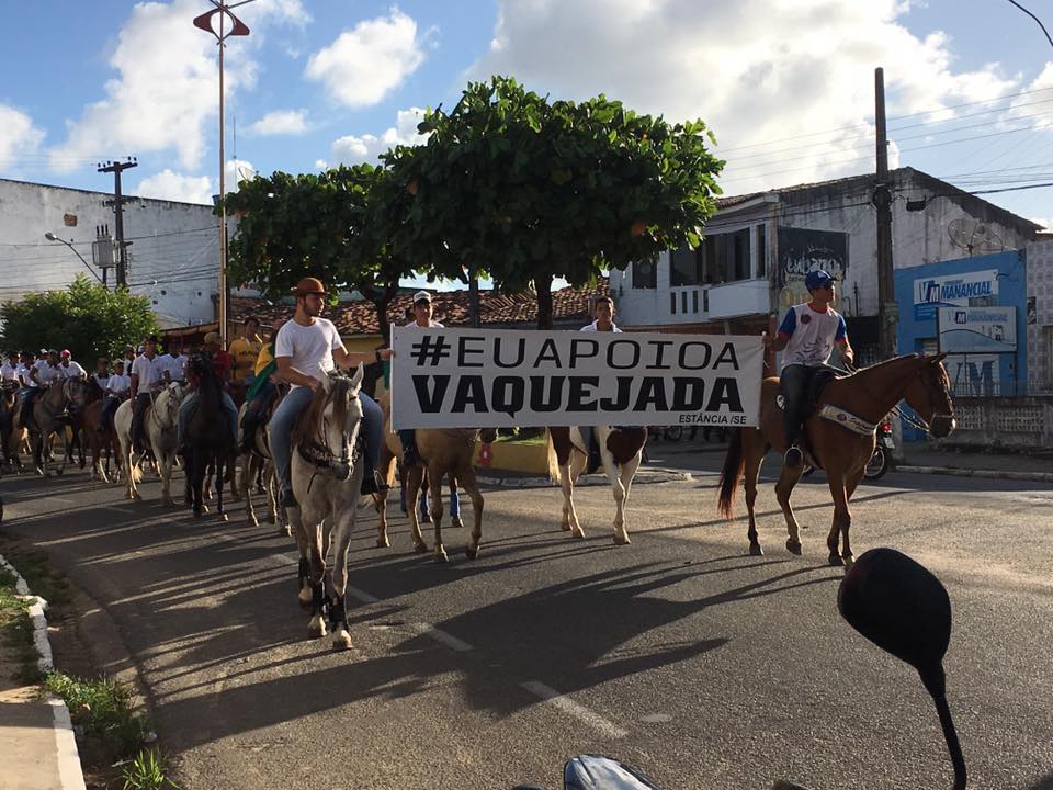 ESTÂNCIA: Simpatizantes da vaquejada fazem protesto contra medida do STF