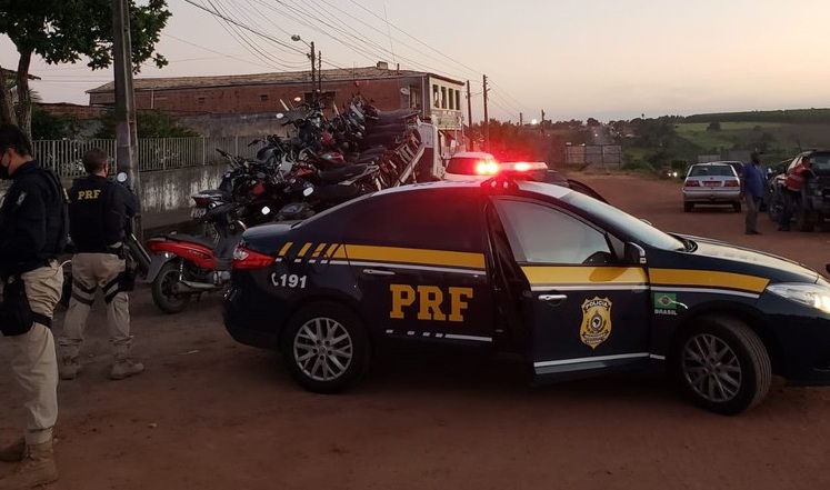 Polícia Rodoviária Federal intensifica fiscalização entre Estância e Umbaúba