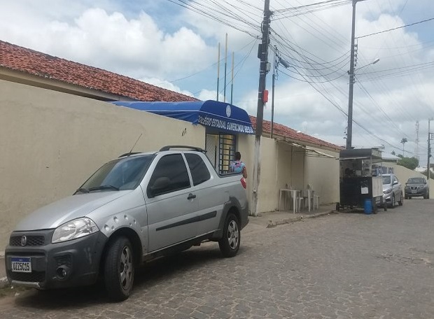 Colégio Gumercindo Bessa, em Estância, retoma aulas após suposta ameaça de massacre